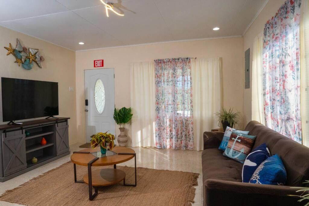 Treasured Gem Hideaway