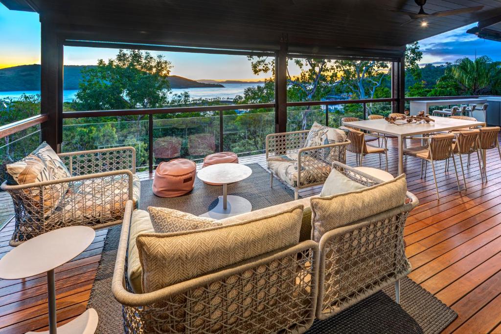 Point Blue on Hamilton Island