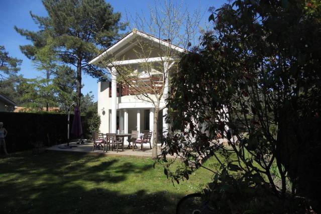 VILLA LACANAU OCÉAN DANS LE GOLF