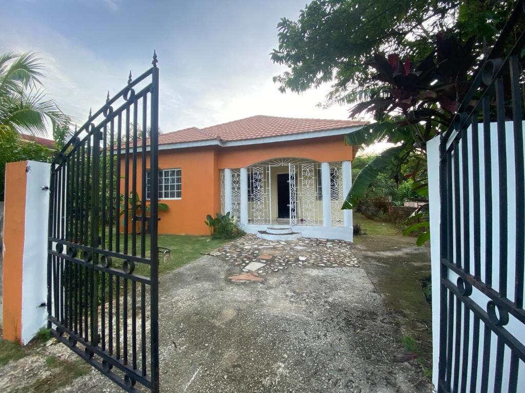 3 Bedroom 2 Bath House