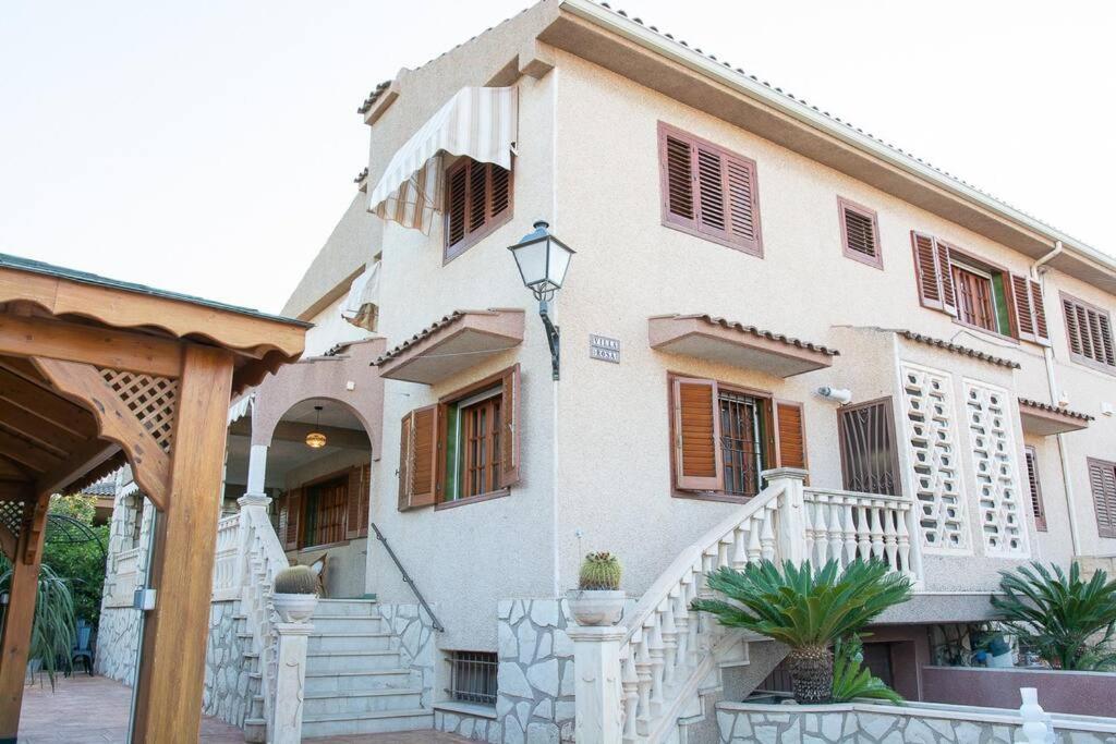 villa costa blanca, privada para 10 personas y cerca playa Muchavista