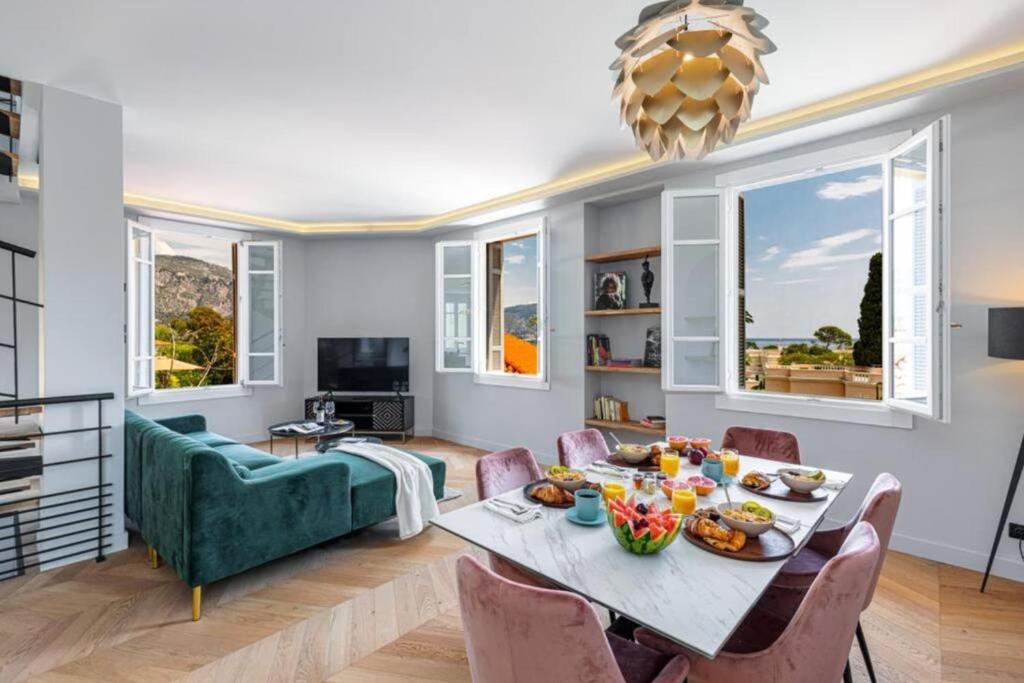 Luxurious villa with indoor pool 3BR6p - 225m2 - Cap Ferrat