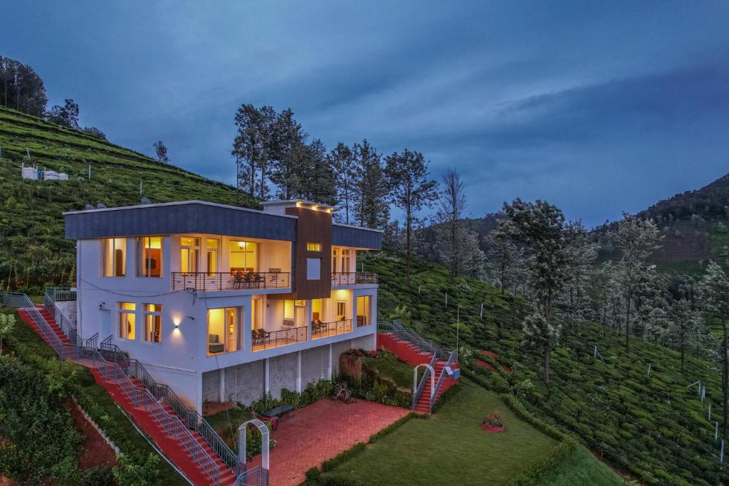 Heavenly Hills