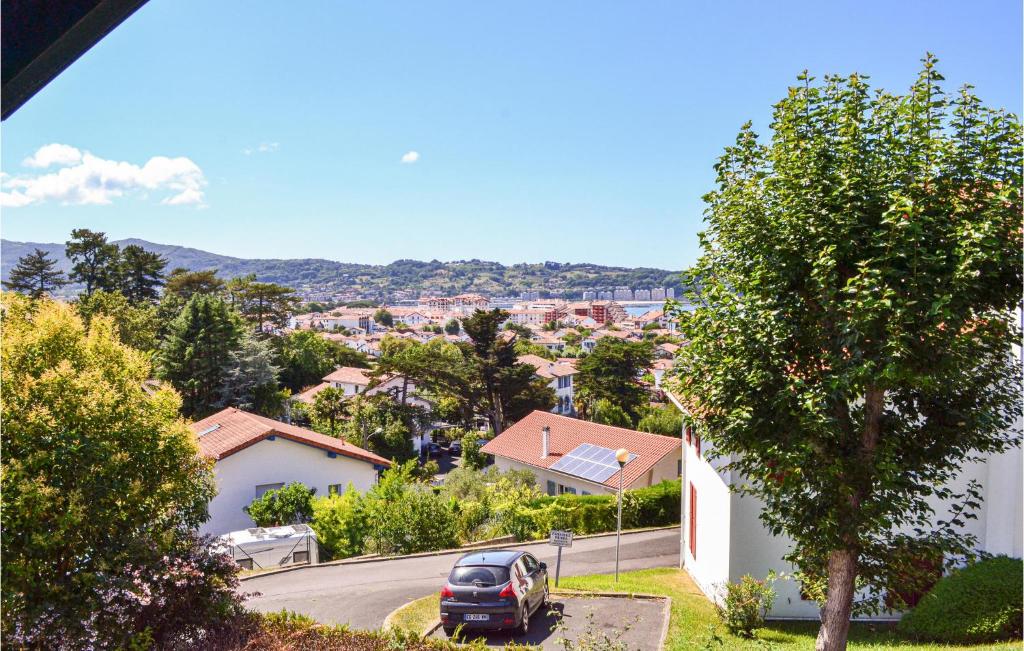 Beautiful Home In Hendaye With 3 Bedrooms