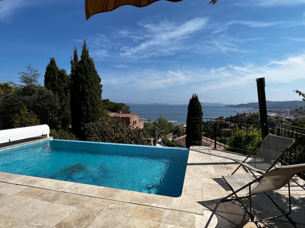 La Villa Pavilou