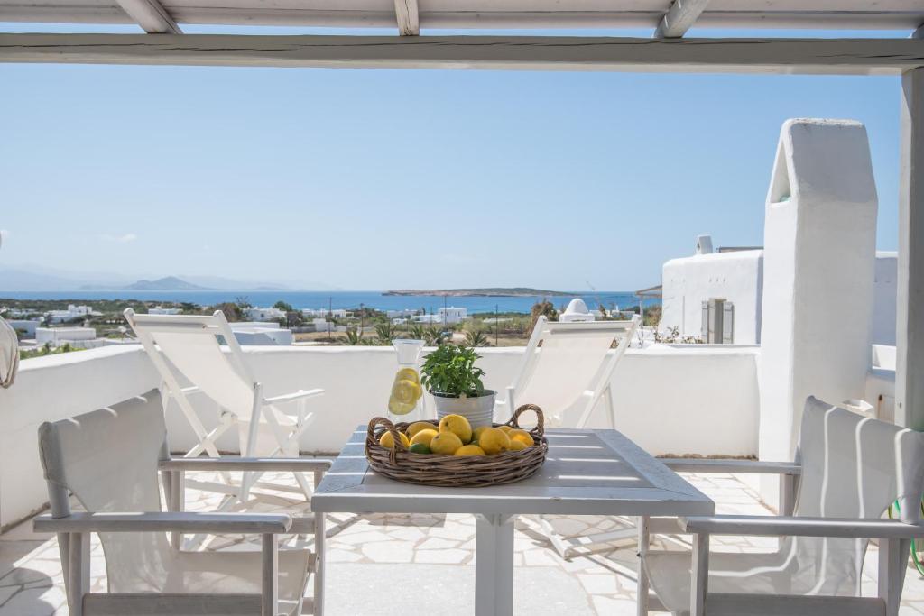 Aeraki Villas