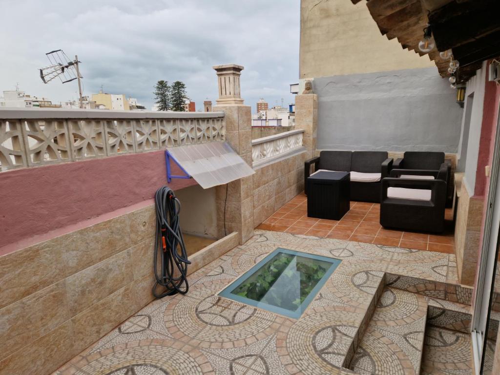Casa con terraza a 10min de la playa