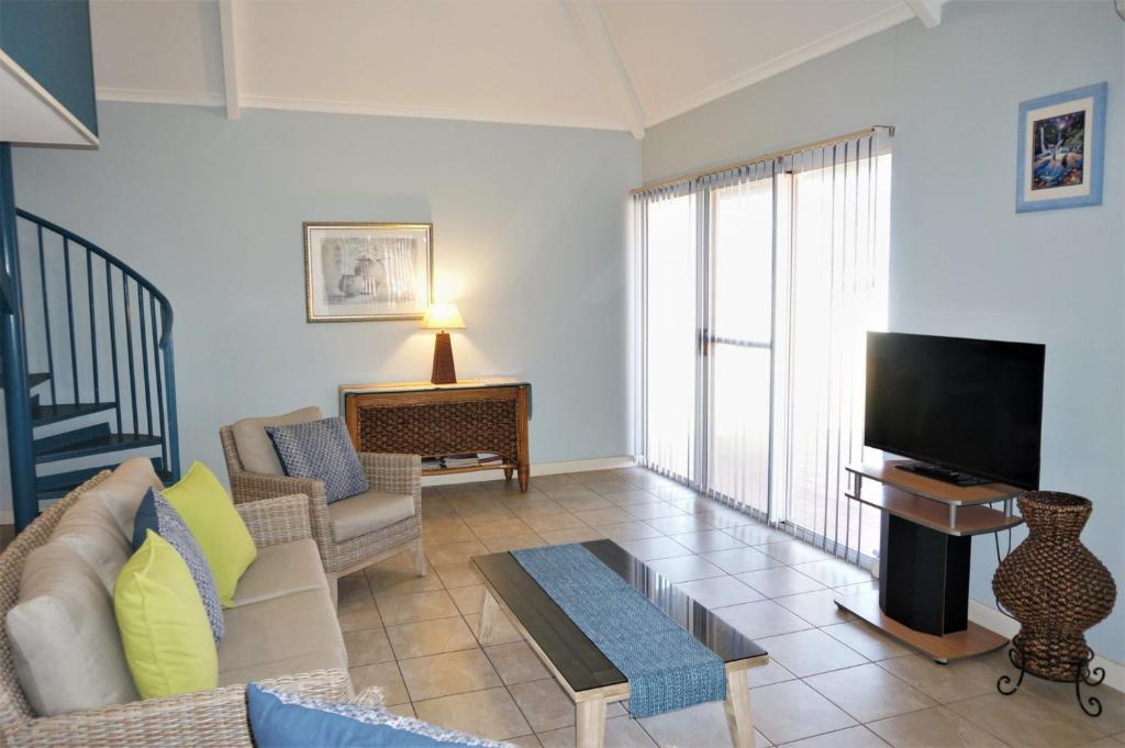 Osprey Holiday Village Unit 114