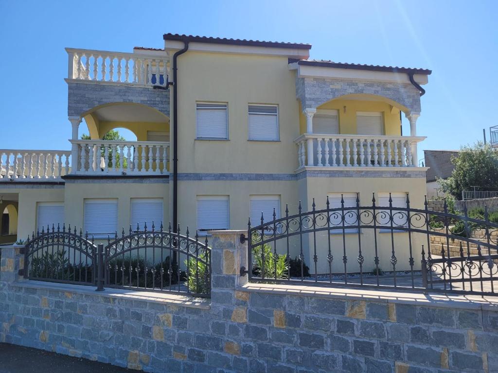 Villa Georgina