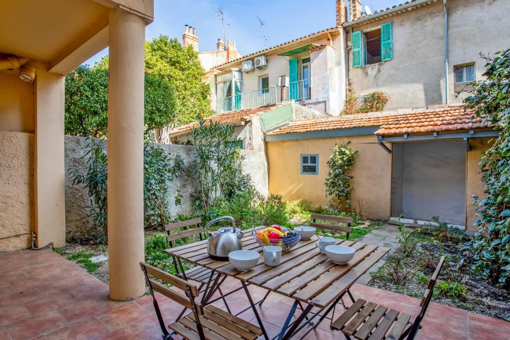 Charming traditional house in Toulon Mourillon - Welkeys