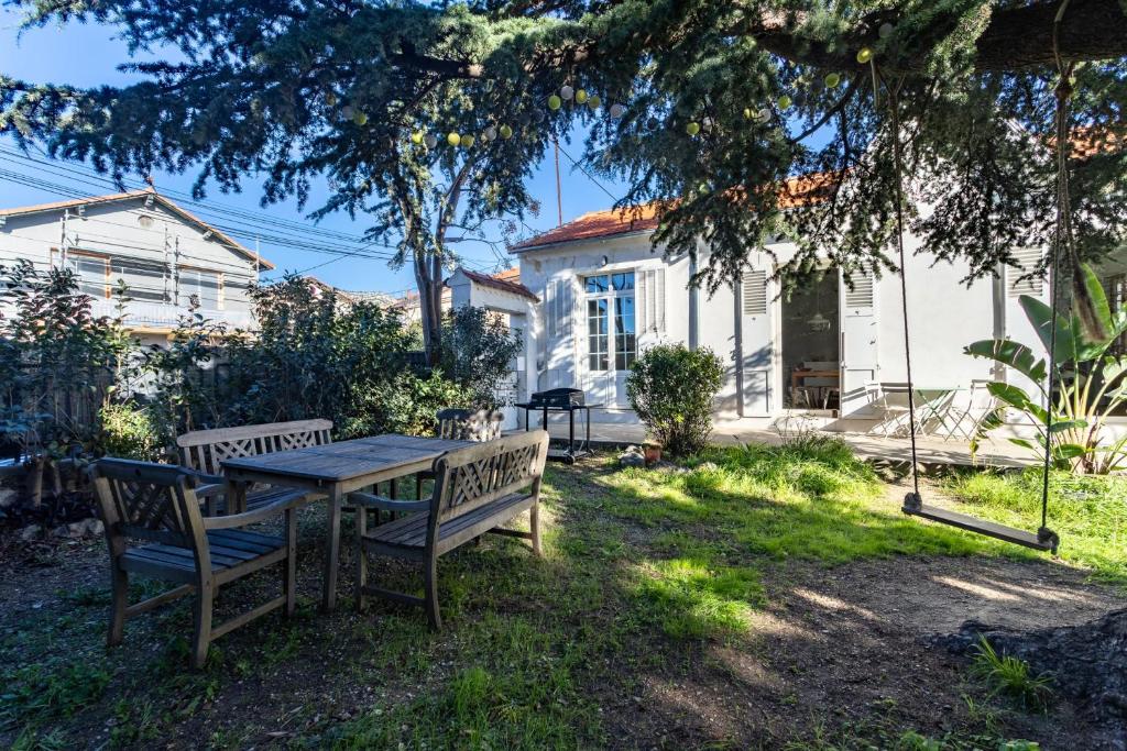 Elegant 3 bedroom air-conditioned villa with garden and pool - Dodo et Tartine