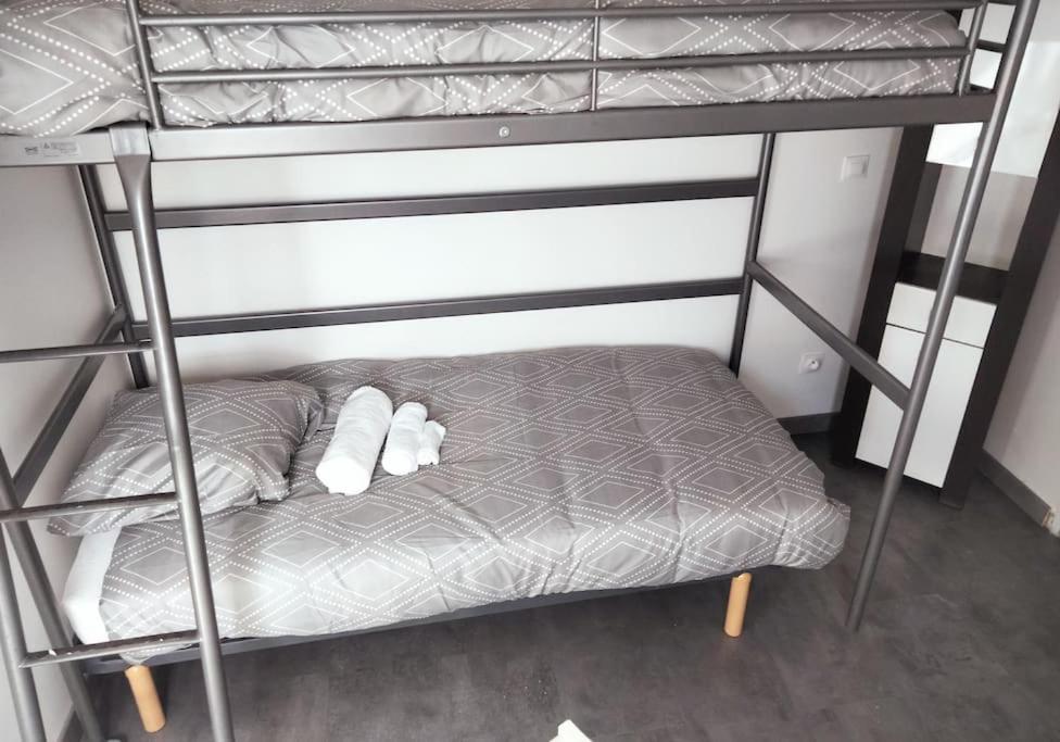 Aubagne 3 chambre au petit pin vert