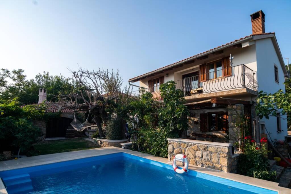 Etno Villa with a pool - Matušanovi Dvori Rab