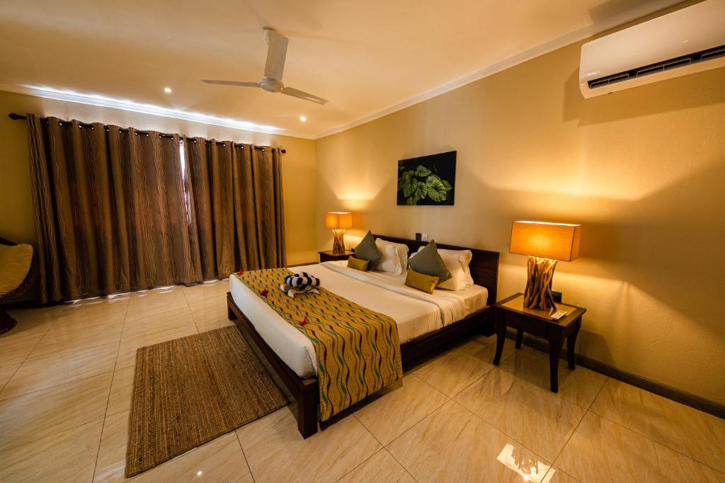 Anse Boudin Chalets & Villa