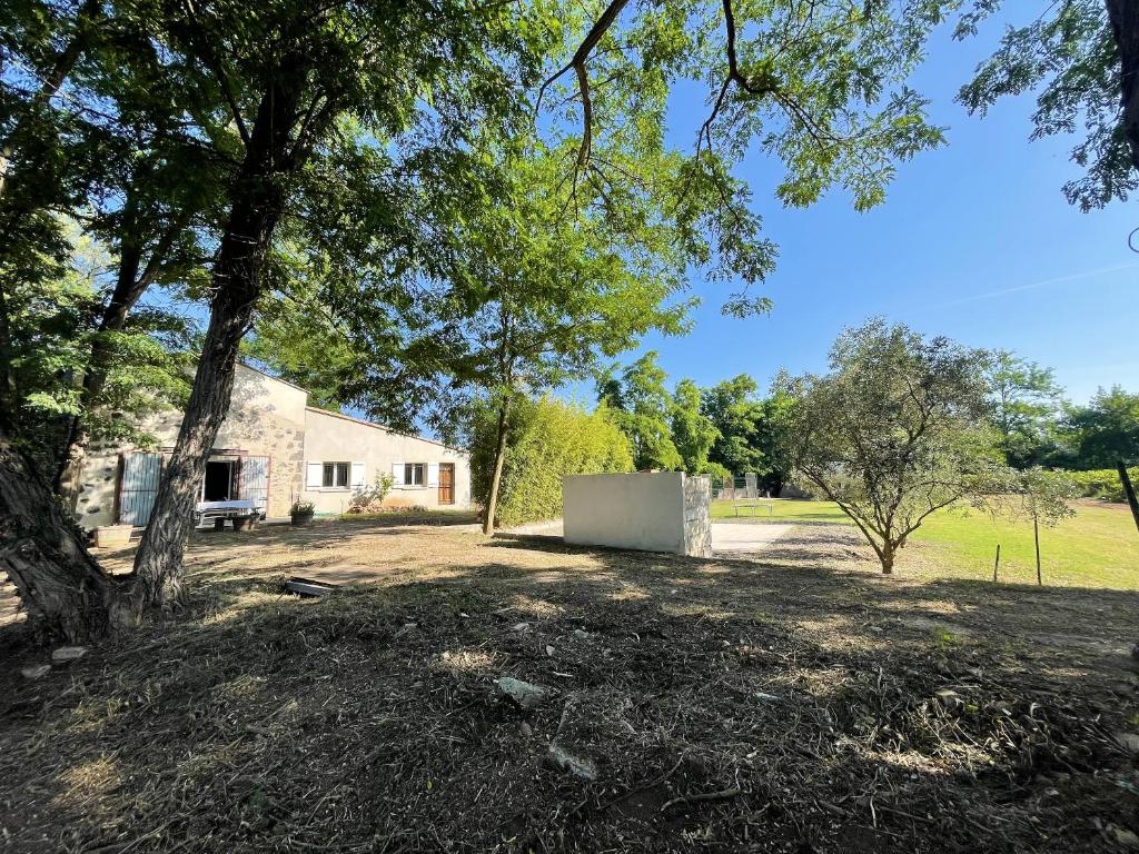 Maison de 4 chambres avec jardin clos et wifi a Agde a 7 km de la plage
