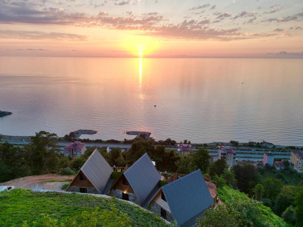 Günbatımı Bungalov