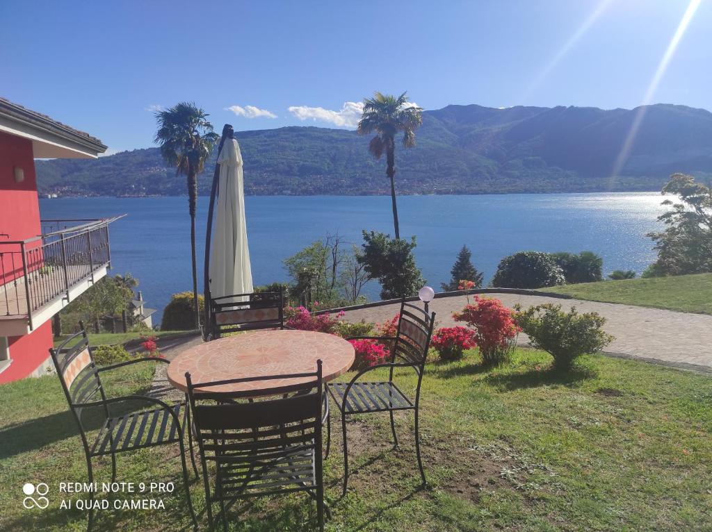 Villetta Primavera Suna Vista lago CIR10307200215