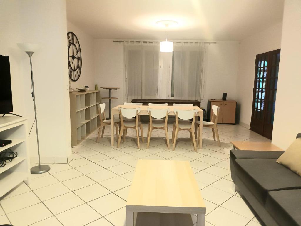 La Vallée, spacieuse maison 6 chambres, Le Havre