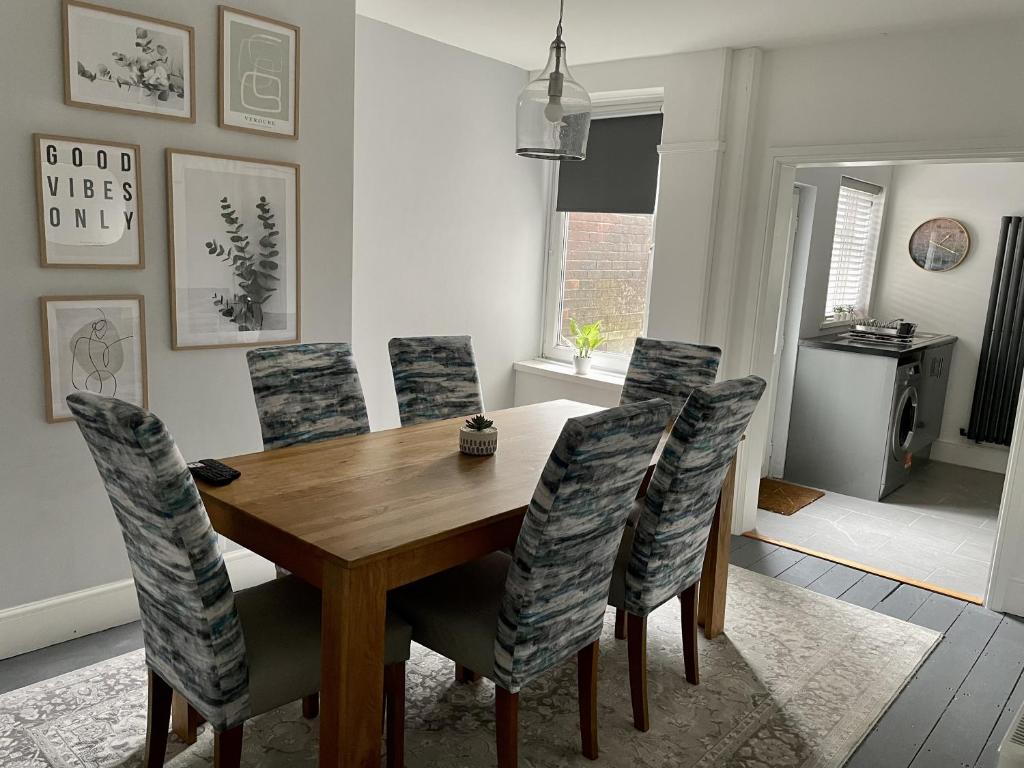 Modernised Cottage in the Heart of Sketty