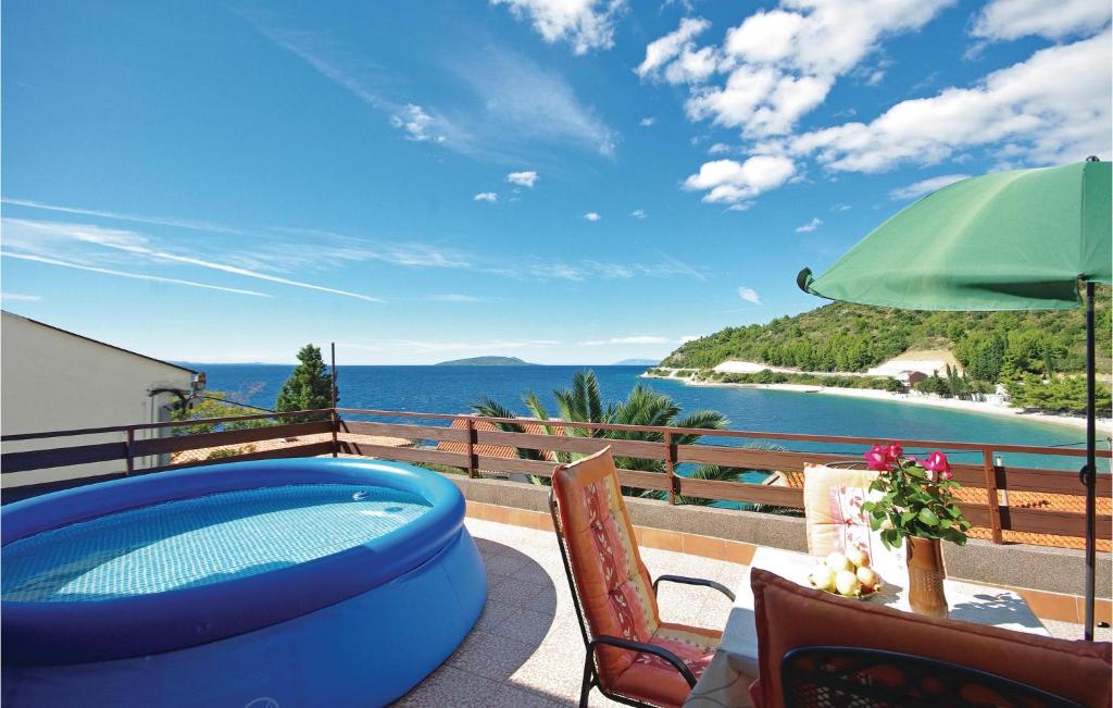 Beautiful Home In Podaca With 4 Bedrooms And Wifi
