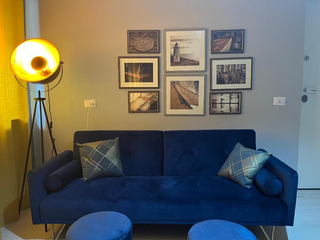 LUxRO Home
