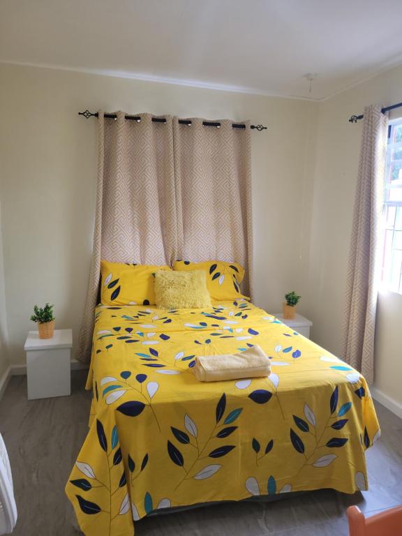 Kensington Oval- 2 bed 1 Bath