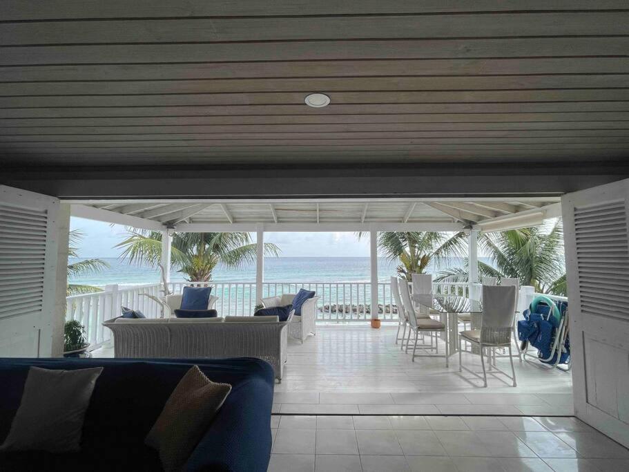 Charleston Beach House Barbados