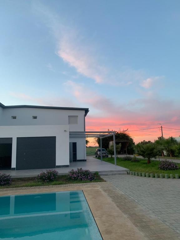 Magnifique villa avec piscine