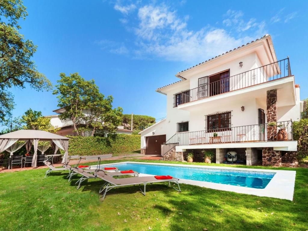 Holiday Home Gramoia by Interhome