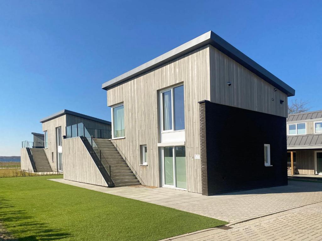 luxe Villa Maroma Mistral aan Veerse Meer voor Jong en Oud met gratis 4 Ebikes, gasBBQ en Laadpaal