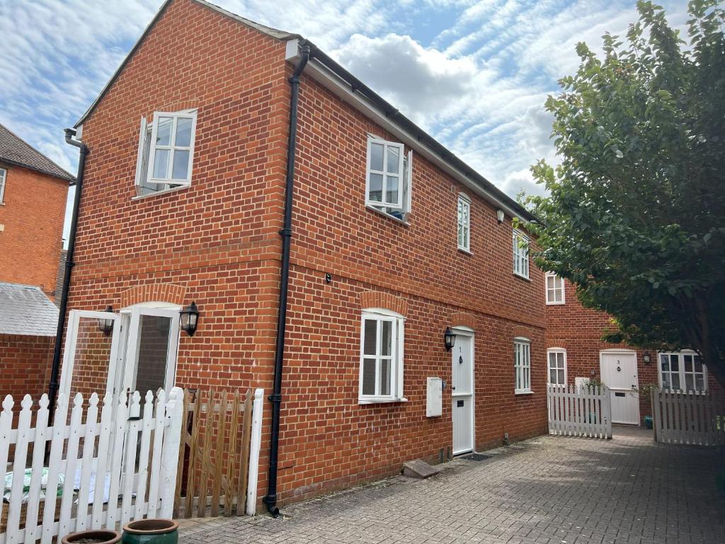 Mews house in the centre of Henley-on-Thames