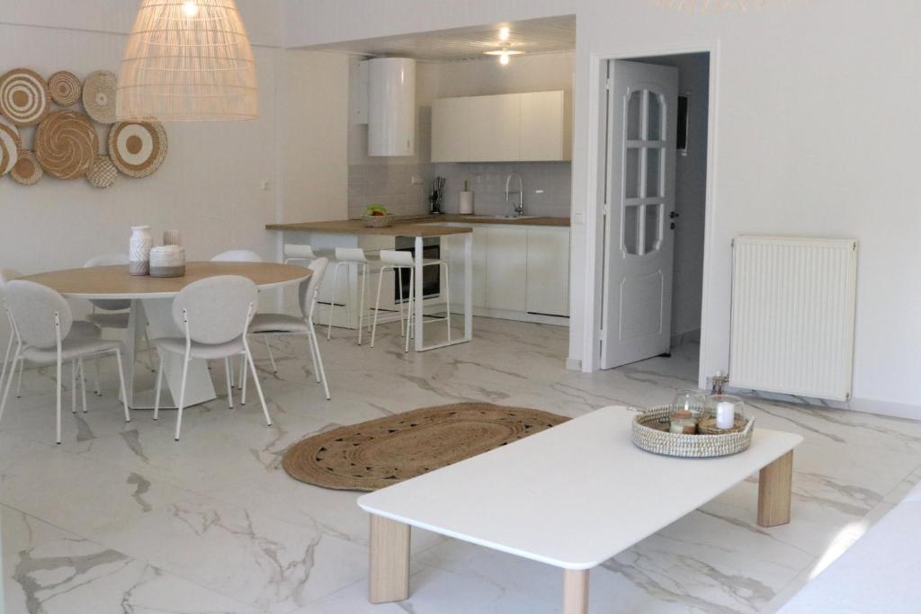 Nonta's Luxury Home