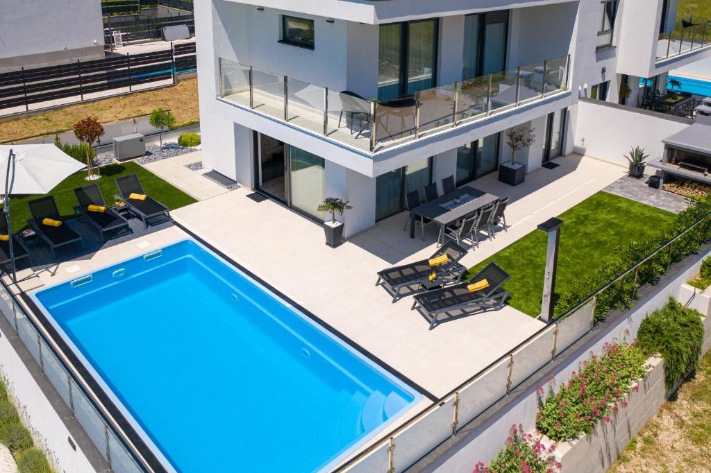 Villa Supernus