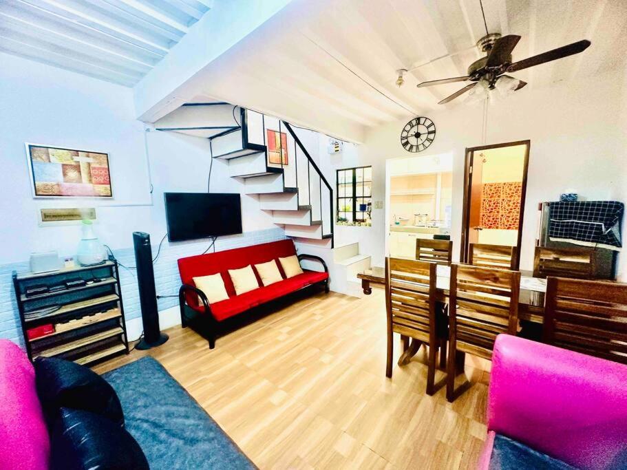 VAM Transient House