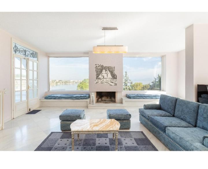 Artemis Villa near Athens airport