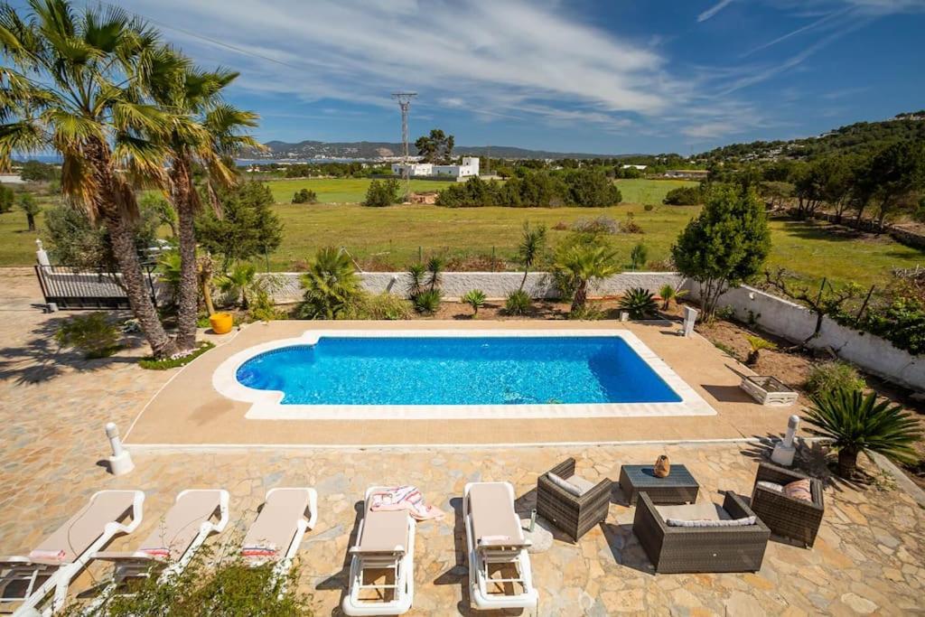 Casa con piscina a 2 km de la playa de Cala Bassa