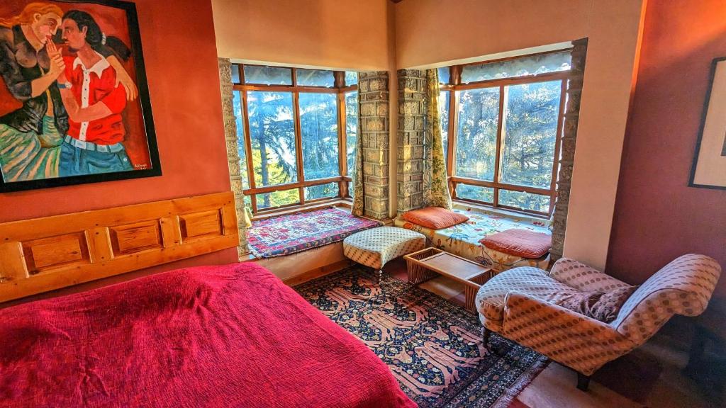 Mountain View 3bhk Near Mall Road Deodar Retreat