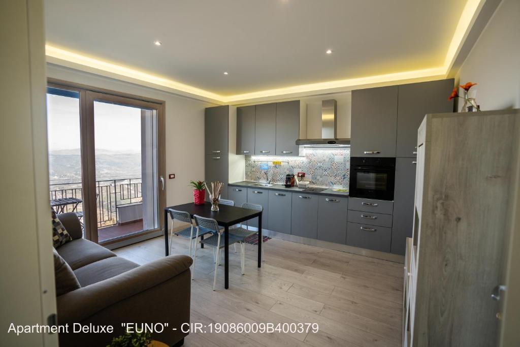 ROCCA DI CERERE Self Check-in Apartments