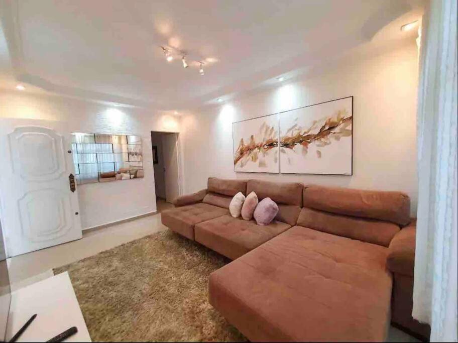 Casa maravilhosa e completa, ótima localização