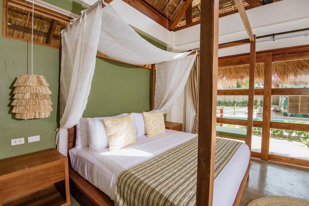 Las Palmas Villas and Casitas Siargao