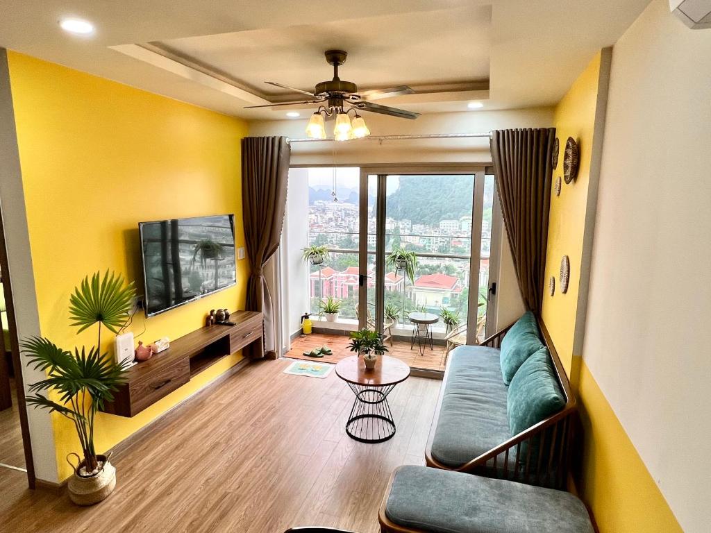 Mon Sapphire Homestay * View Sea and Poem Mountain