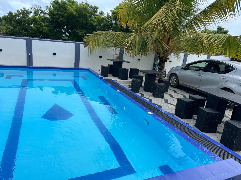 Blue Diamond Resort