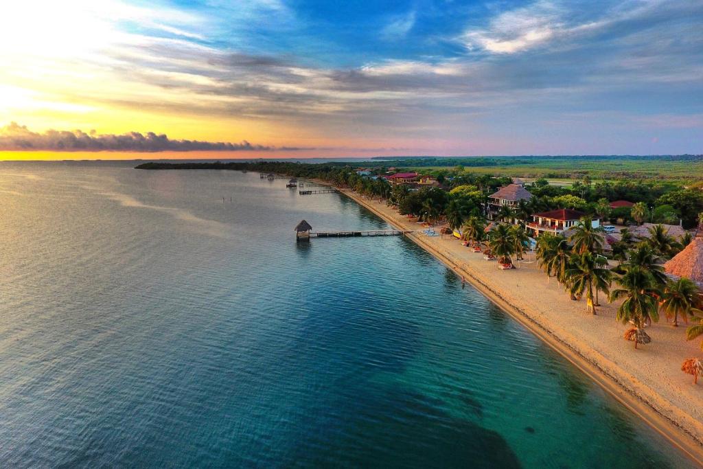 Almond Beach Resort at Jaguar Reef