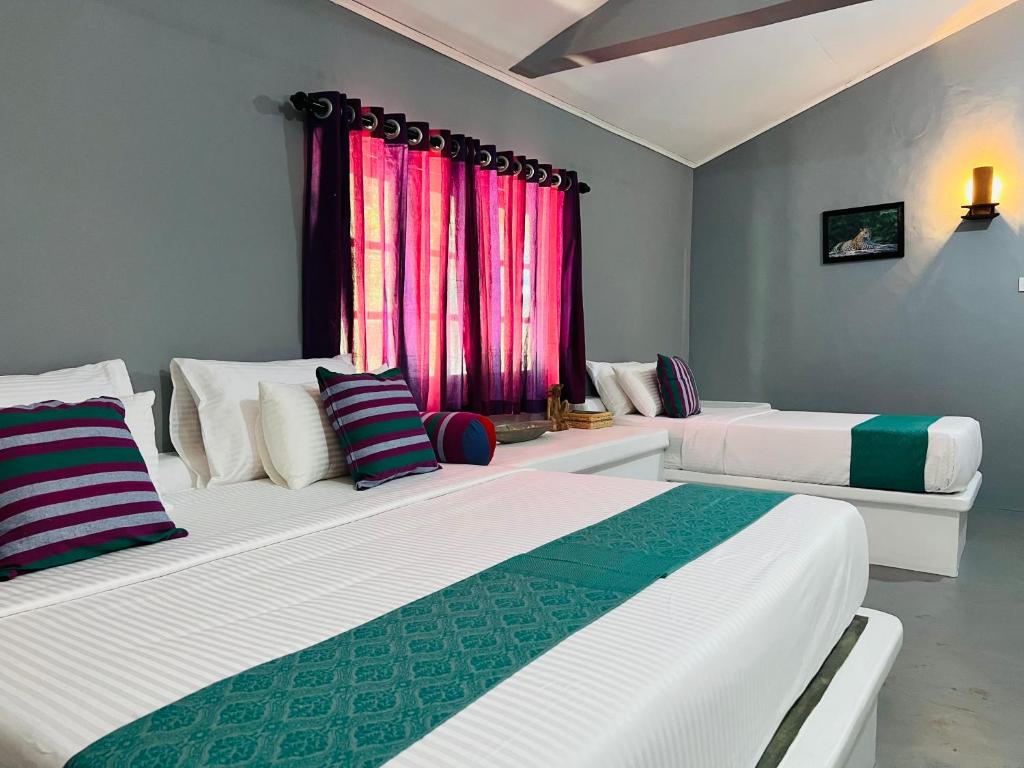 Kingfisher Beach Resort Yala