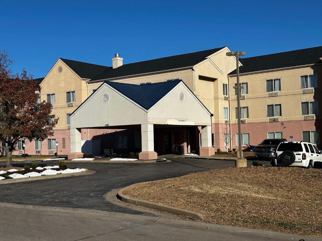 SureStay Plus by Best Western Fenton