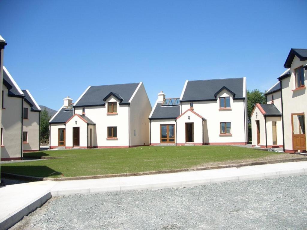 No 14 Holiday Village House, Sneem, 4 bedrooms