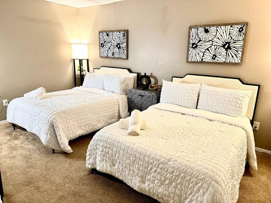 Budget Friendly Split Level in the Heart of Fondren!