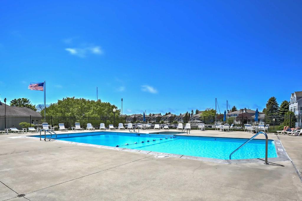 Manistee Retreat with Pool Access, Walk to Beach!