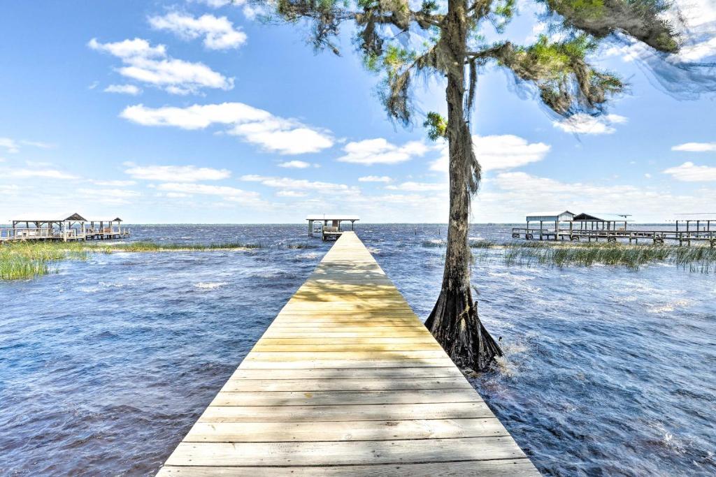 Renovated Crescent Lake Escape with Waterfront Deck!