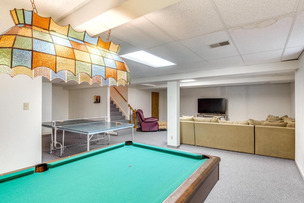 Overland Park Family Home with Game Room and Backyard!